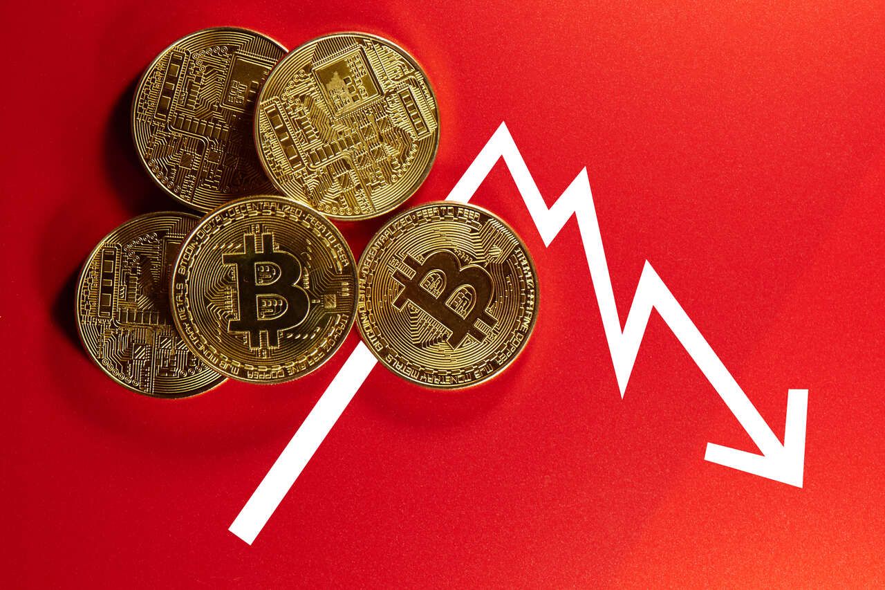 Why is Bitcoin (BTC) Price Down?