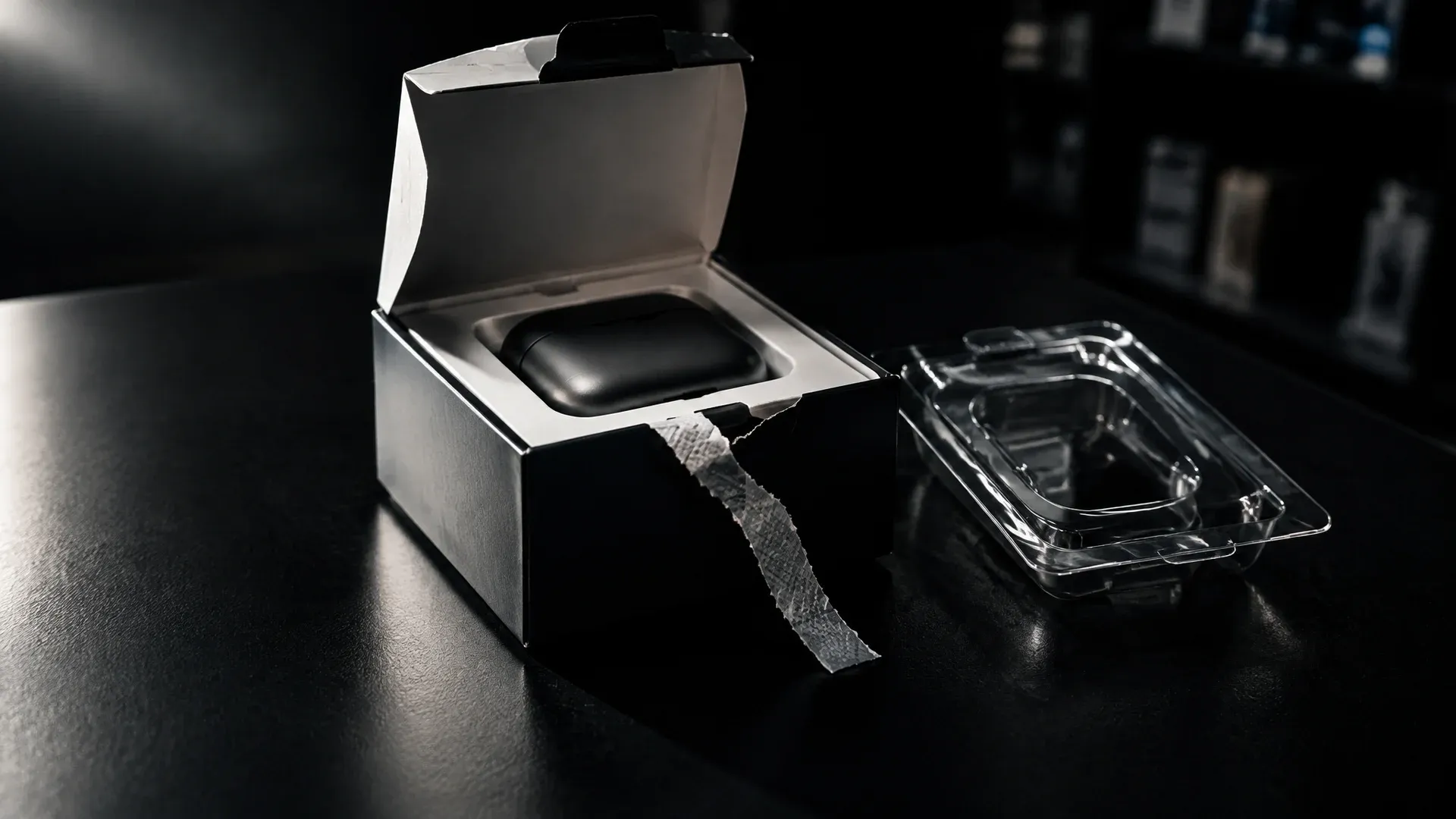 Ledger Confirms Implant in a Hardware Wallet as Reports Reach Europe: What Is Behind It