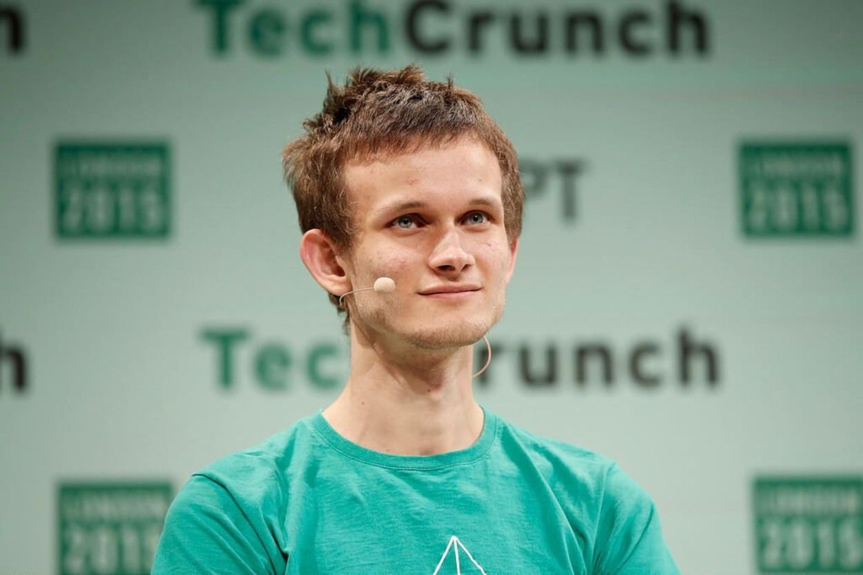 Vitalik Buterin ETH Sale: On-Chain Data Debunks $8.2M "Dump" Rumors